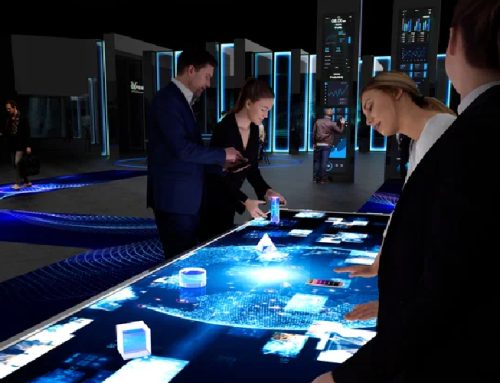 Using Interactive Technology Screens and Holograms to Connect with Your Audience